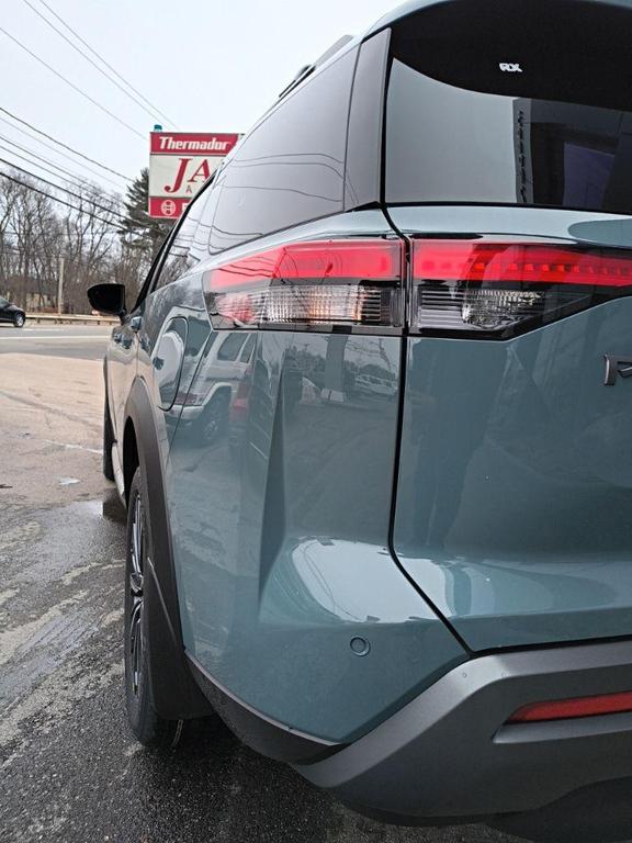 new 2026 Nissan Pathfinder car, priced at $48,351