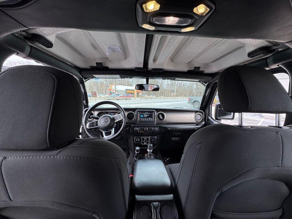 used 2020 Jeep Gladiator car, priced at $22,093