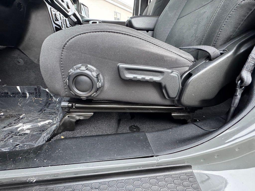 used 2020 Jeep Gladiator car, priced at $22,093