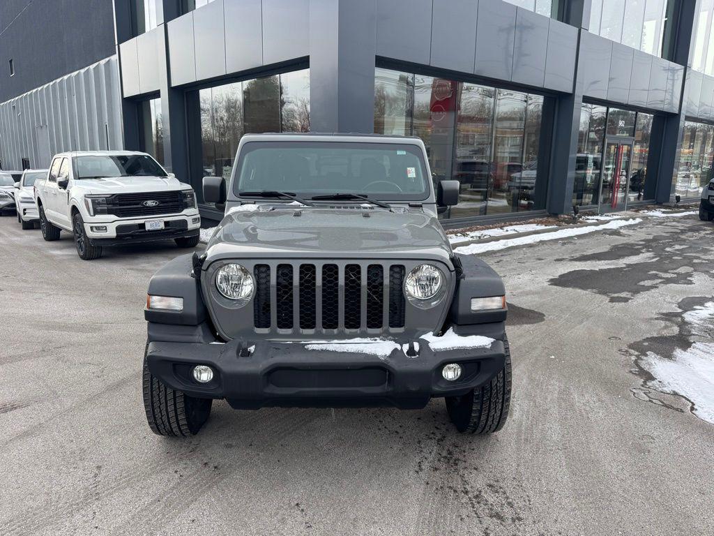 used 2020 Jeep Gladiator car, priced at $22,093