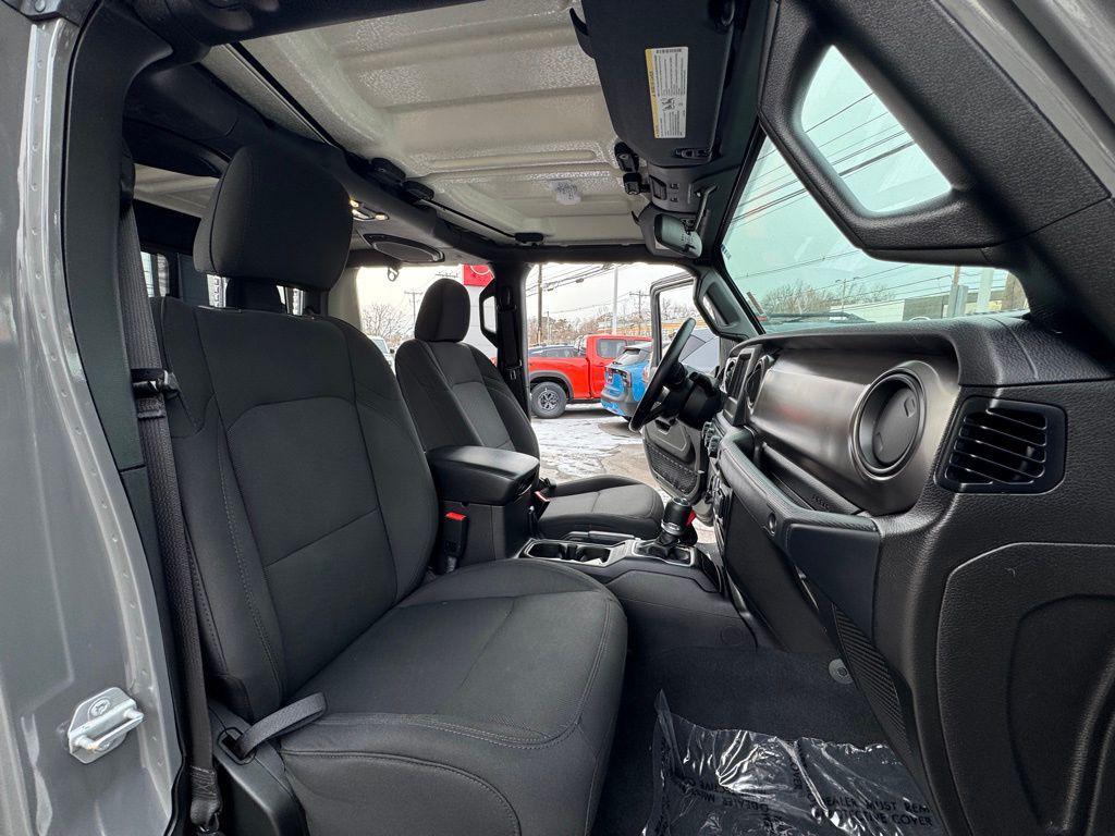 used 2020 Jeep Gladiator car, priced at $22,093