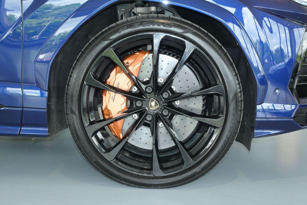 used 2019 Lamborghini Urus car, priced at $169,675