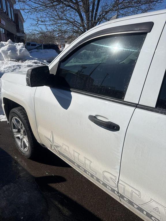 used 2018 Chevrolet Silverado 1500 car, priced at $18,440