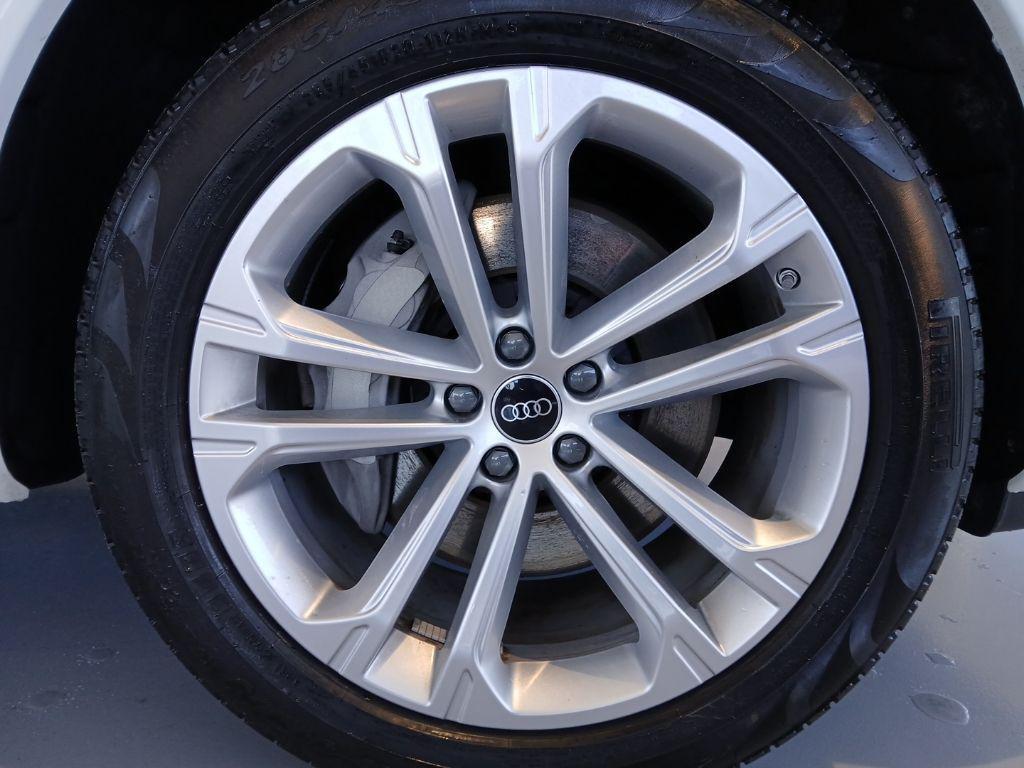 used 2025 Audi Q7 car, priced at $45,874