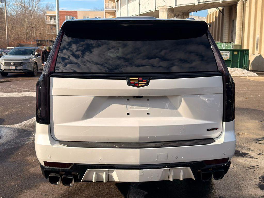 used 2023 Cadillac Escalade ESV car, priced at $100,532