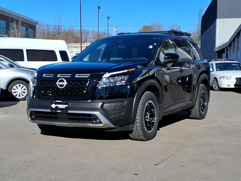 new 2025 Nissan Pathfinder car, priced at $39,161