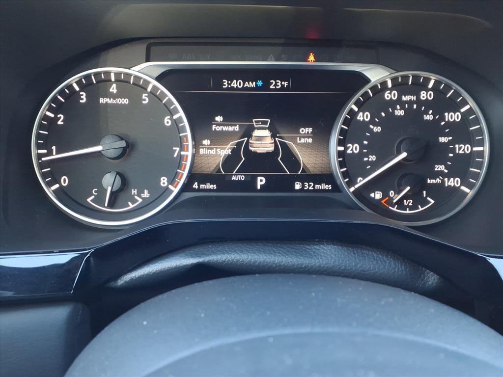 new 2025 Nissan Pathfinder car, priced at $39,161