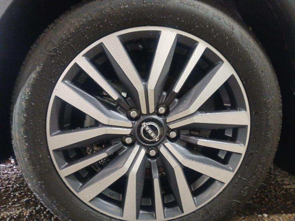 used 2023 Nissan Kicks car, priced at $17,266