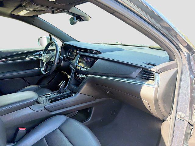 used 2020 Cadillac XT5 car, priced at $21,998