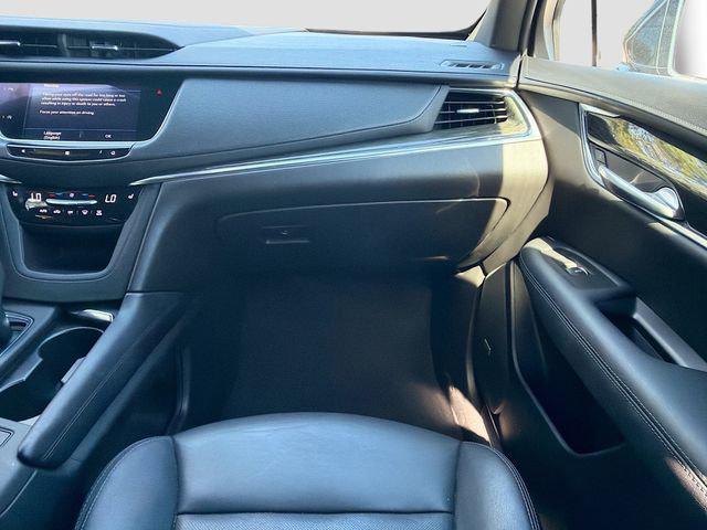 used 2020 Cadillac XT5 car, priced at $21,998