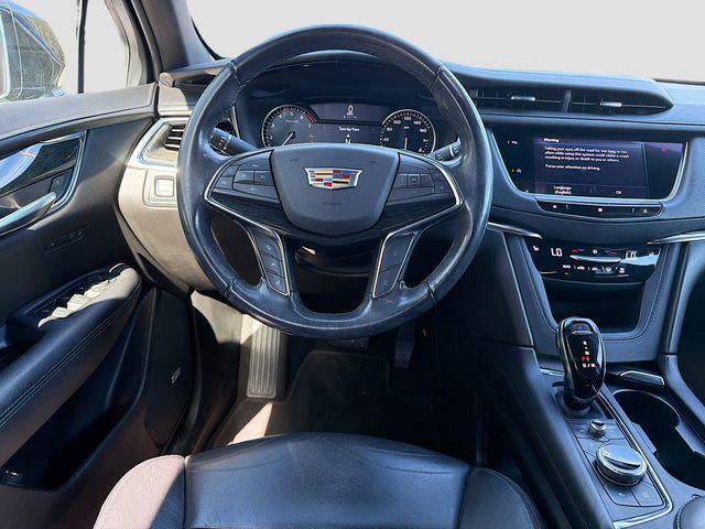used 2020 Cadillac XT5 car, priced at $21,998