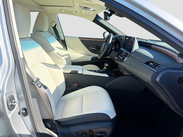 new 2025 Lexus ES 350 car, priced at $47,288