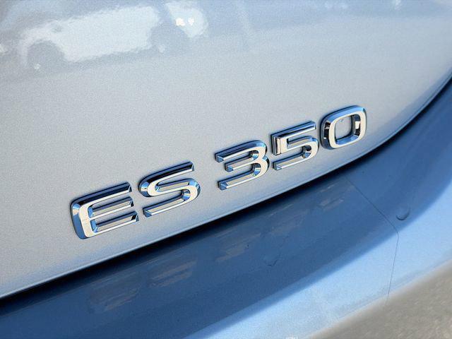 new 2025 Lexus ES 350 car, priced at $47,288