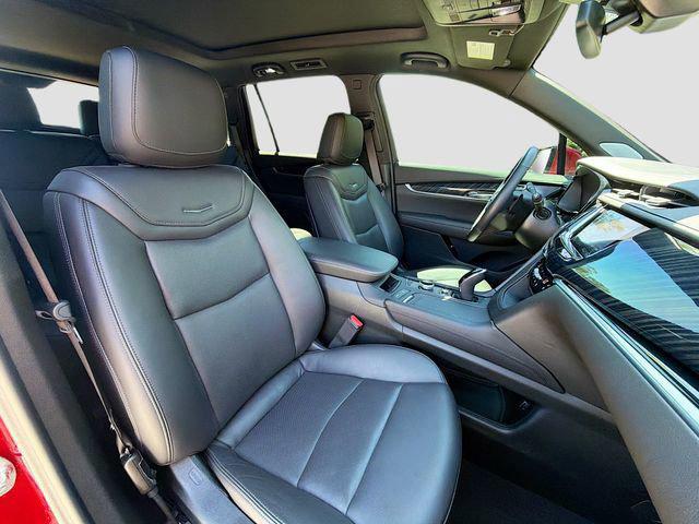 used 2024 Cadillac XT6 car, priced at $39,448