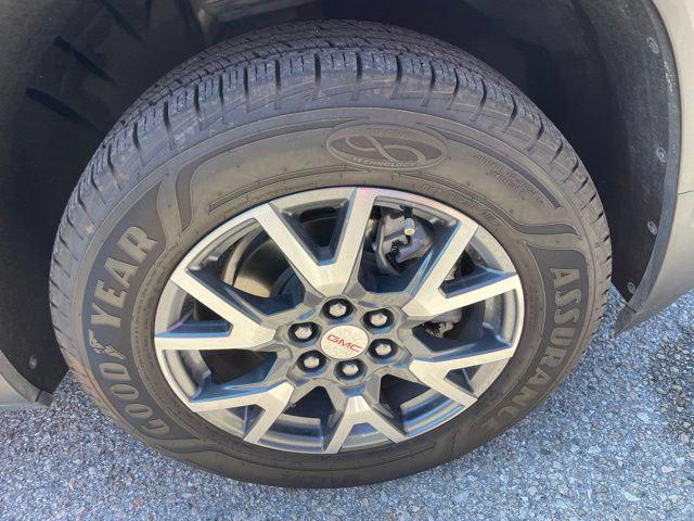 used 2022 GMC Acadia car, priced at $26,195