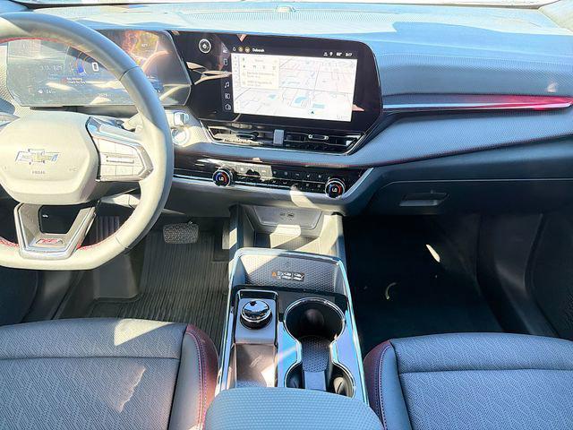 used 2026 Chevrolet Equinox car, priced at $31,359