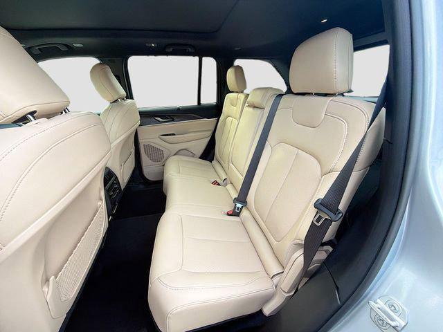 used 2025 Jeep Grand Cherokee car, priced at $34,875