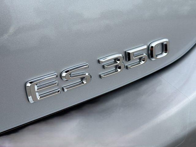 new 2025 Lexus ES 350 car, priced at $47,490