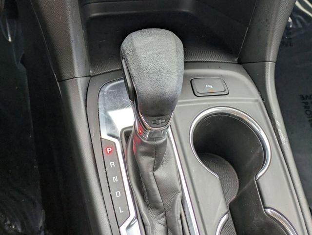 used 2022 Chevrolet Equinox car, priced at $18,848