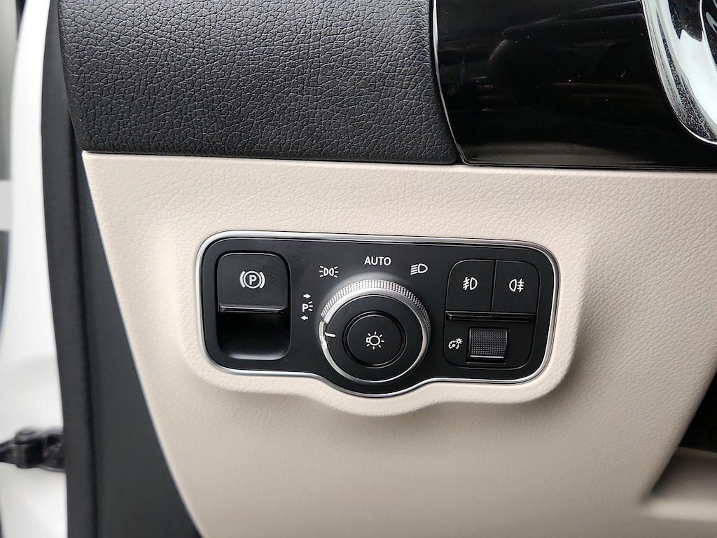 used 2022 Mercedes-Benz GLA 250 car, priced at $30,998