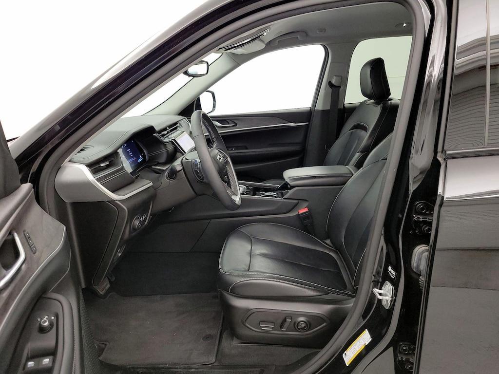 used 2023 Jeep Grand Cherokee car, priced at $31,998