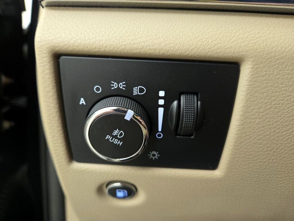 used 2021 Jeep Grand Cherokee car, priced at $26,998