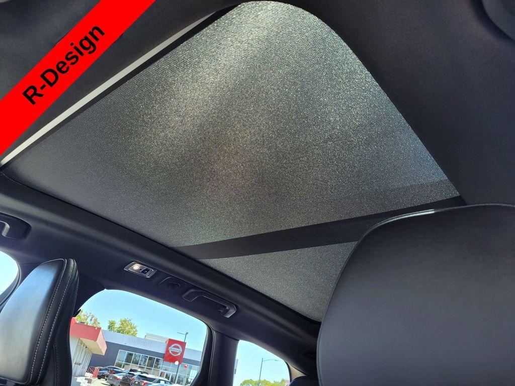 used 2021 Volvo XC60 car, priced at $28,995