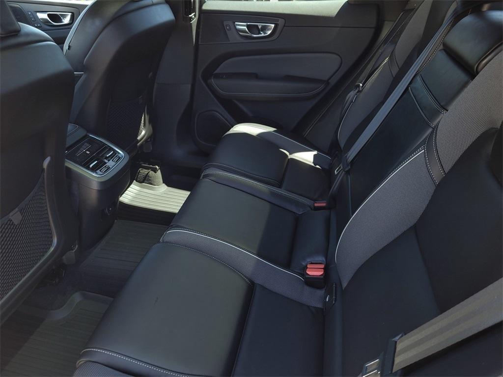 used 2021 Volvo XC60 car, priced at $29,995
