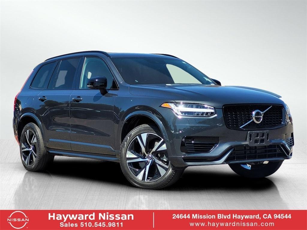 used 2022 Volvo XC90 Recharge Plug-In Hybrid car, priced at $46,995