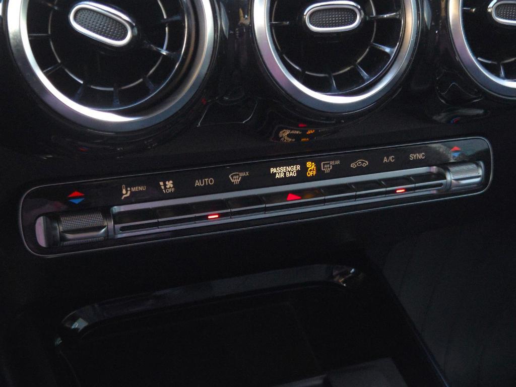 used 2022 Mercedes-Benz GLB 250 car, priced at $1