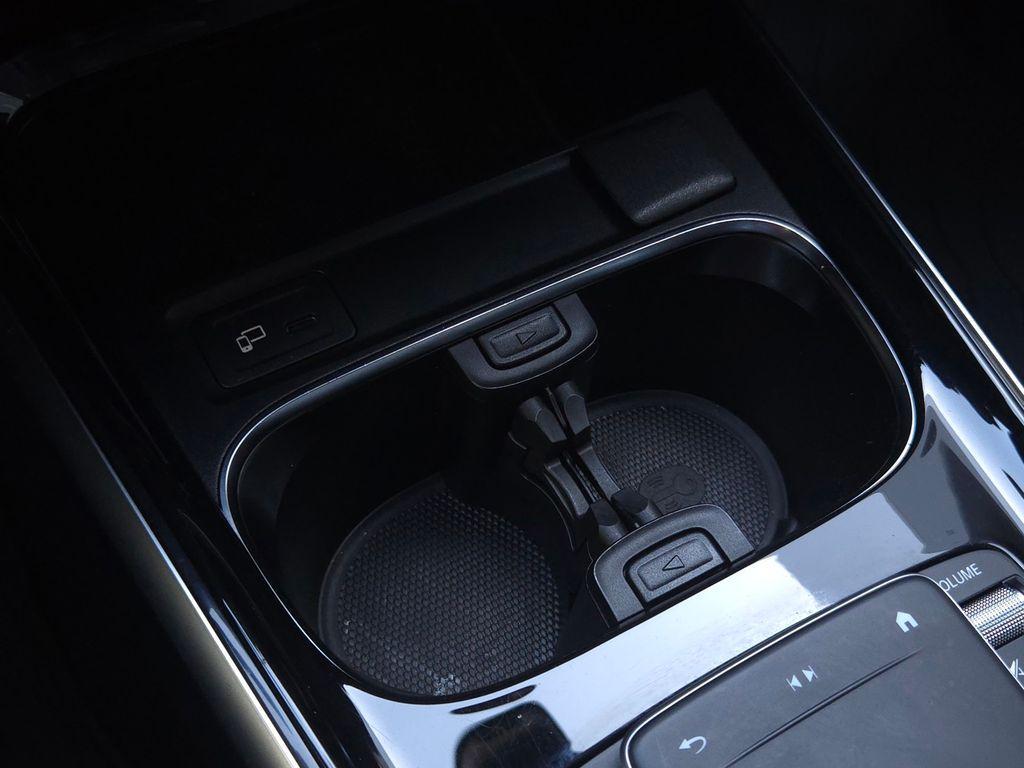 used 2022 Mercedes-Benz GLB 250 car, priced at $28,500