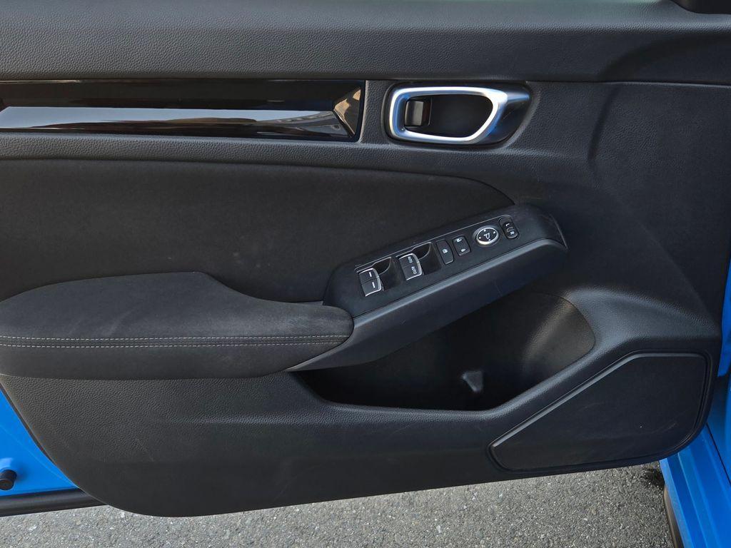 used 2025 Honda Civic Hybrid car, priced at $26,688