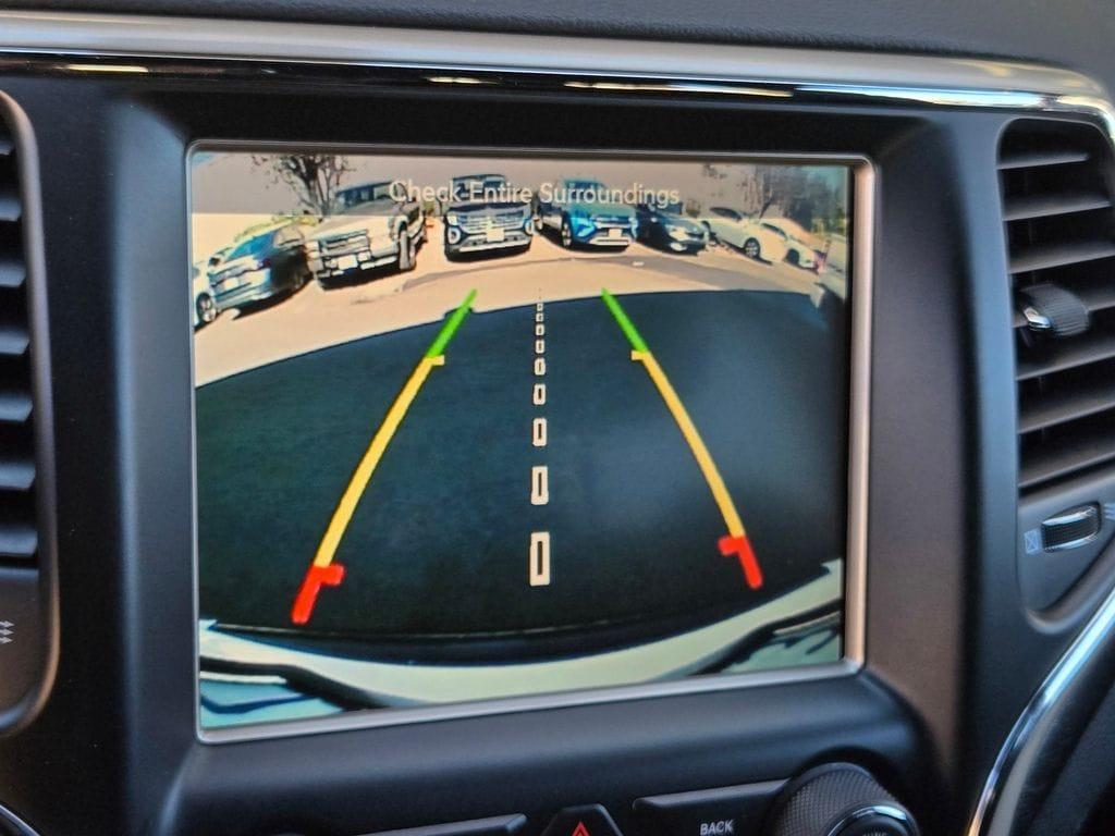 used 2015 Jeep Grand Cherokee car, priced at $16,495