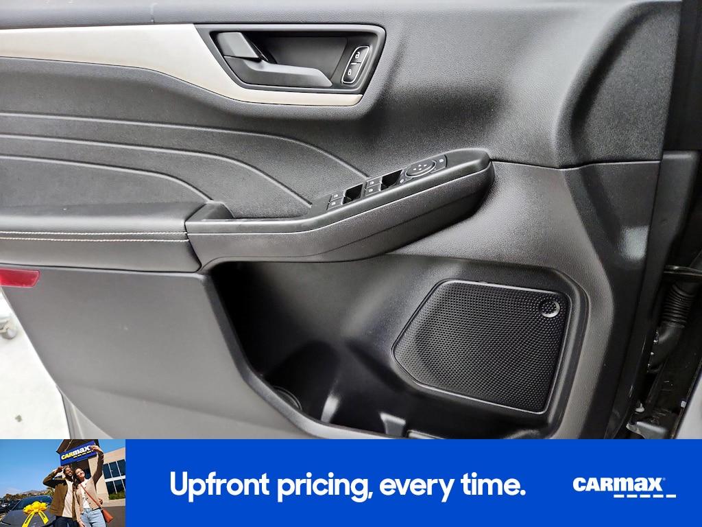 used 2022 Ford Escape car, priced at $18,998