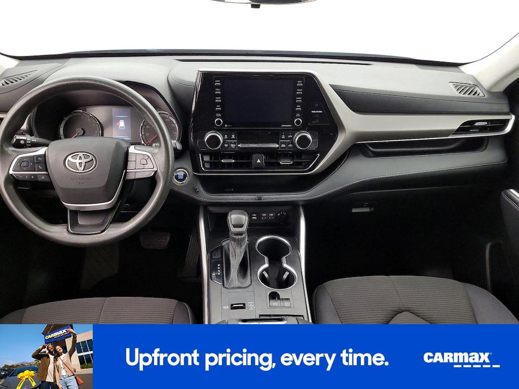 used 2022 Toyota Highlander car, priced at $29,998
