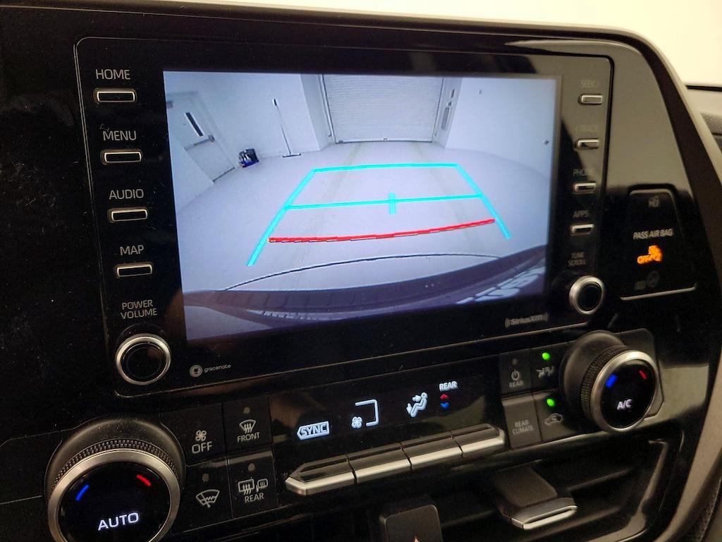 used 2022 Toyota Highlander car, priced at $29,998