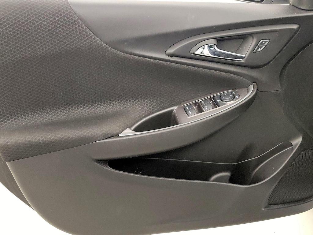 used 2024 Chevrolet Malibu car, priced at $18,998