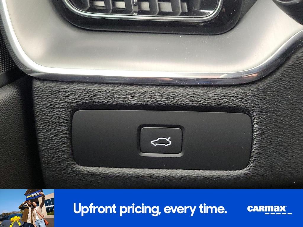used 2023 Volvo XC60 car, priced at $29,998