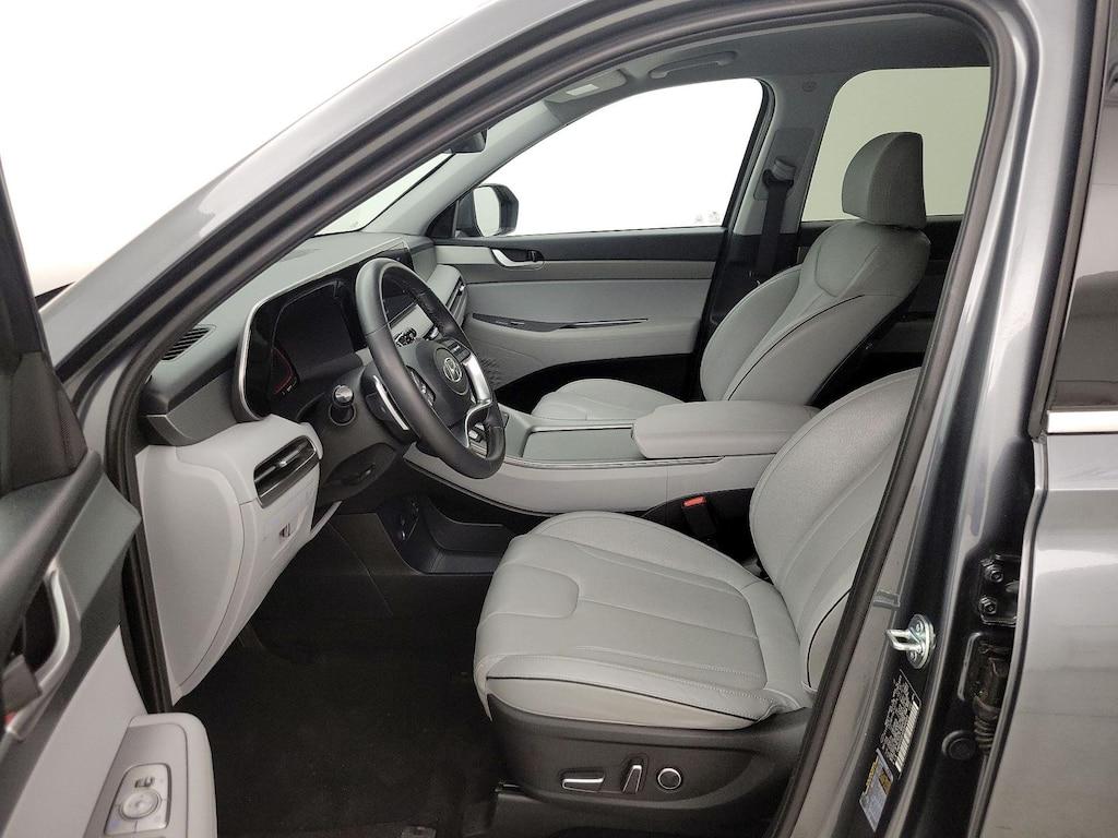 used 2025 Hyundai Palisade car, priced at $34,998