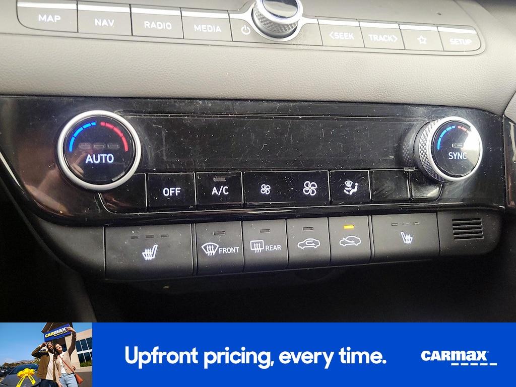 used 2024 Hyundai Elantra car, priced at $21,998
