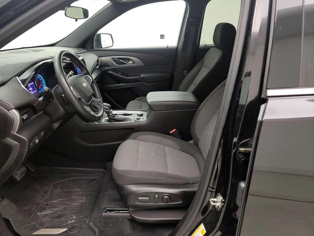 used 2023 Chevrolet Traverse car, priced at $29,998