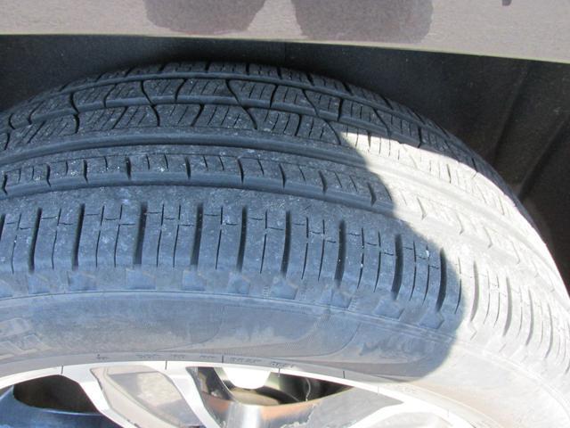 used 2017 GMC Acadia car, priced at $9,989