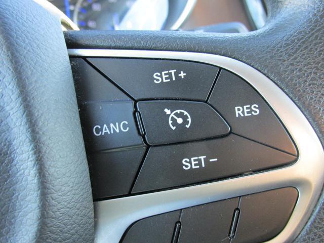 used 2017 Chrysler Pacifica car, priced at $12,949