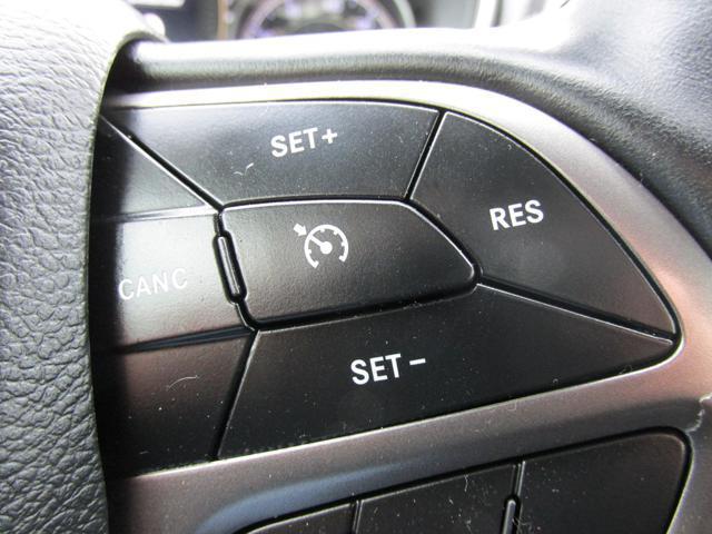 used 2020 Jeep Cherokee car, priced at $12,989