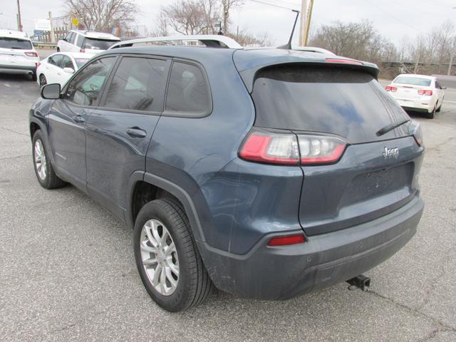 used 2020 Jeep Cherokee car, priced at $12,989