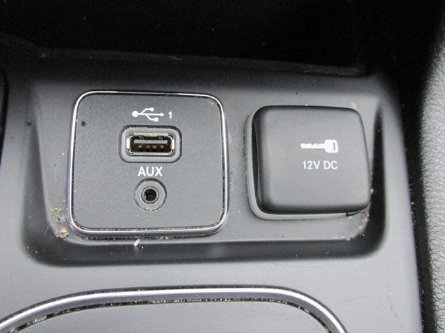 used 2019 Jeep Cherokee car, priced at $9,759