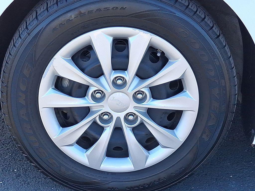 used 2024 Kia Forte car, priced at $17,999