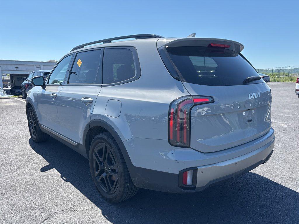 used 2023 Kia Telluride car, priced at $38,148