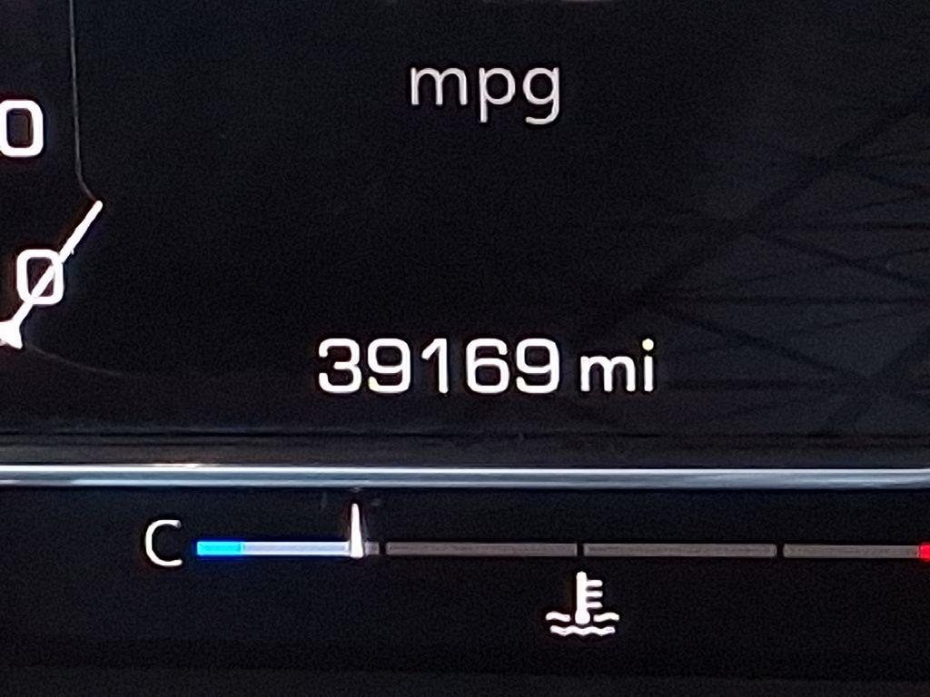 used 2024 GMC Sierra 1500 car, priced at $38,916