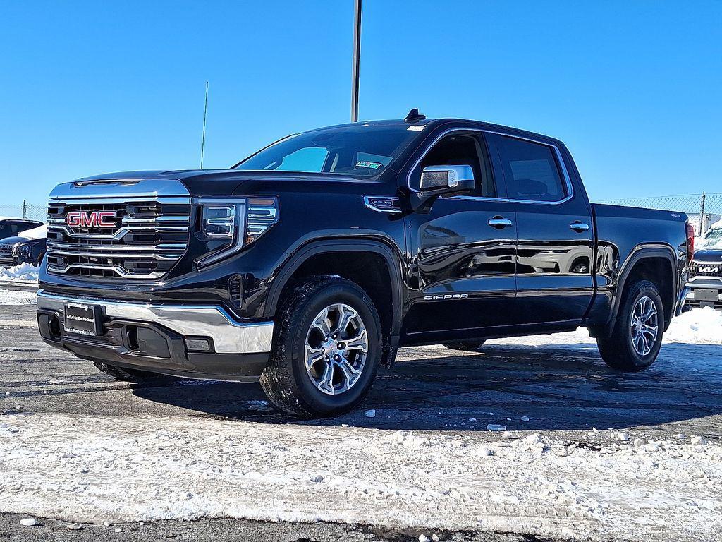 used 2024 GMC Sierra 1500 car, priced at $38,916